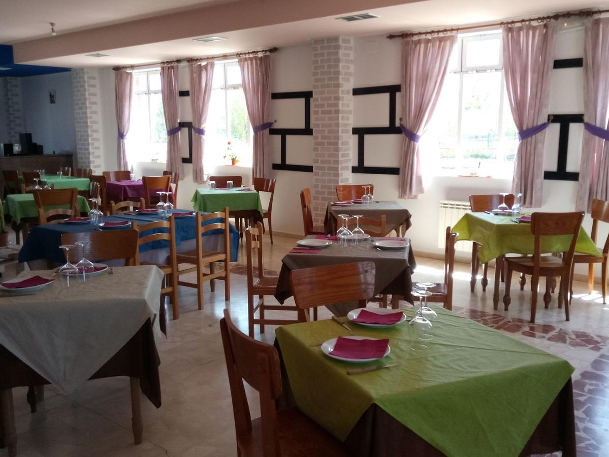 Hostal El Tropezon Matallana de Valmadrigal Zewnętrze zdjęcie