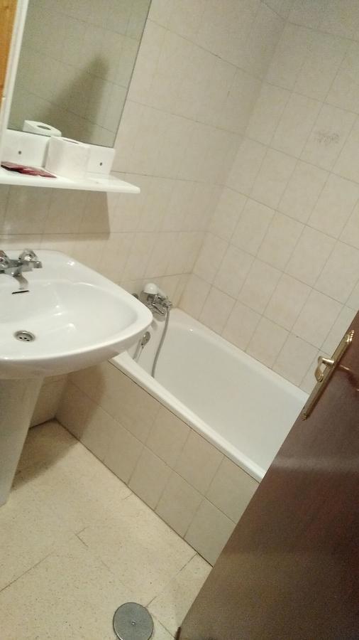 Hostal El Tropezon Matallana de Valmadrigal Zewnętrze zdjęcie