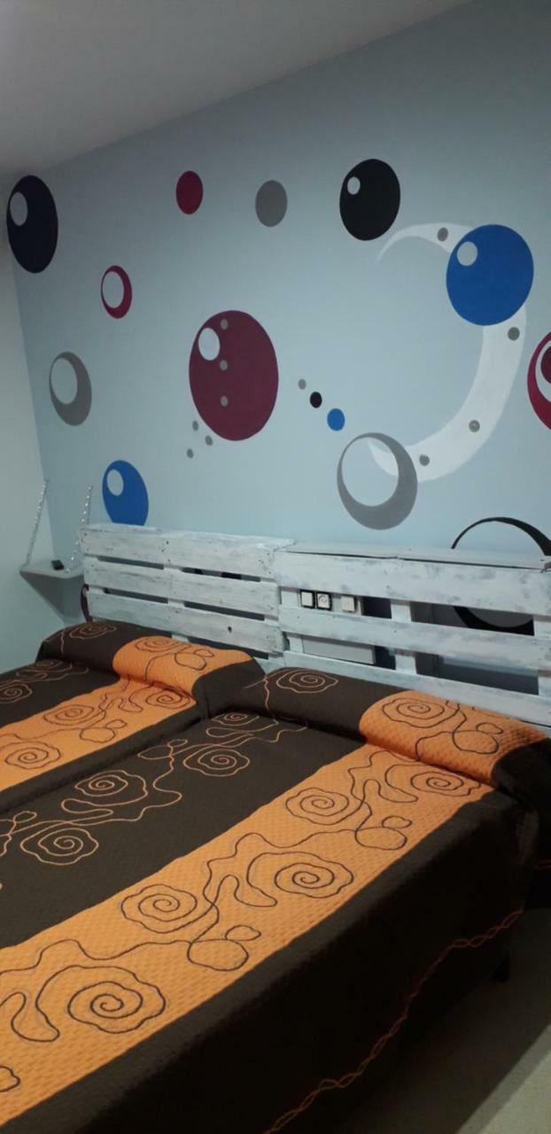 Hostal El Tropezon Matallana de Valmadrigal Zewnętrze zdjęcie